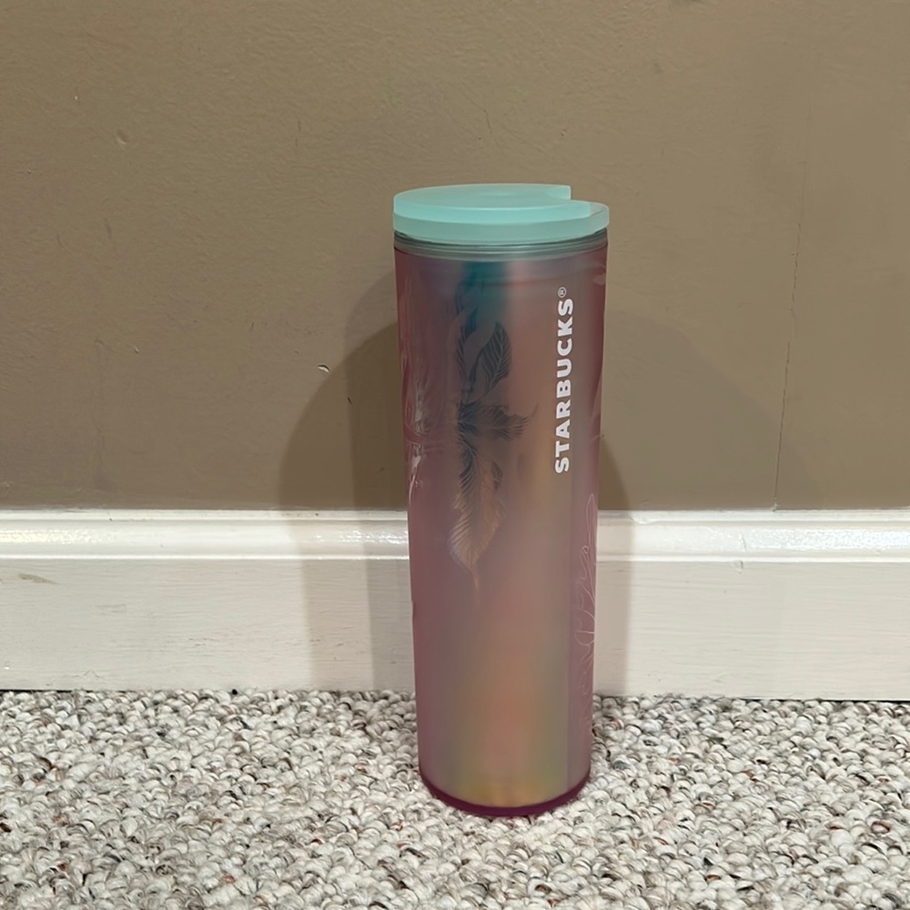 Rare Limited 2022 Starbucks New 16oz Tumbler